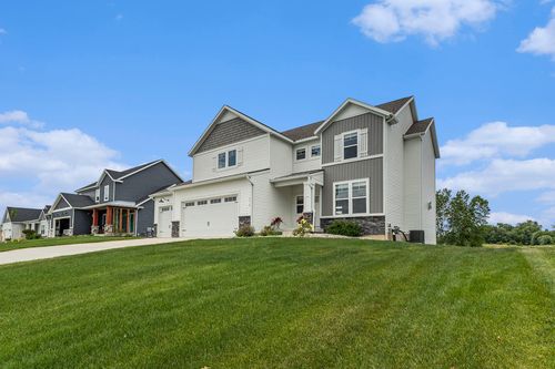 8018 42nd Ave, Hudsonville, MI, 49426-9711 | Card Image