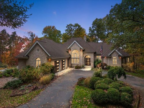 7160 Hawick Ct, Belmont, MI, 49306-9688 | Card Image