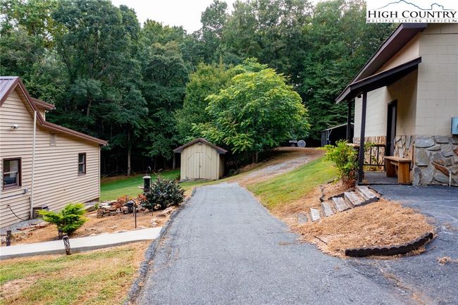 337 Pioneer Rdg, House other with 3 bedrooms, 2 bathrooms and null parking in Sparta NC | Image 41