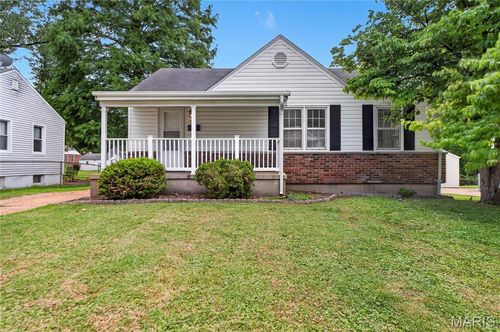 1155 Saint Matthew Dr, Florissant, MO, 63031-7740 | Card Image