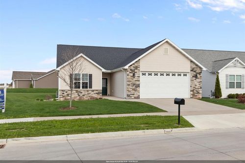 4647 N Cherryvale Avenue, APPLETON, WI, 54913 | Card Image