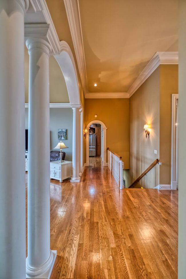 122 Fairway Acres Dr, Home with 7 bedrooms, 5 bathrooms and 3 parking in Dunmor KY | Image 24