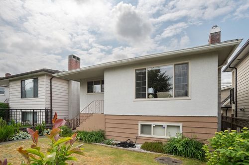 3260 E 48th Ave, Vancouver, BC, V5S1H5 | Card Image