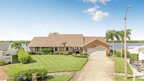 284 Andros Ave, Cocoa Beach, FL, 32931-3311 | Card Image