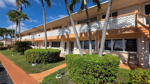 apt-5m-1030 Sw 11th St, Hallandale Beach, FL, 33009-6792 | Card Image