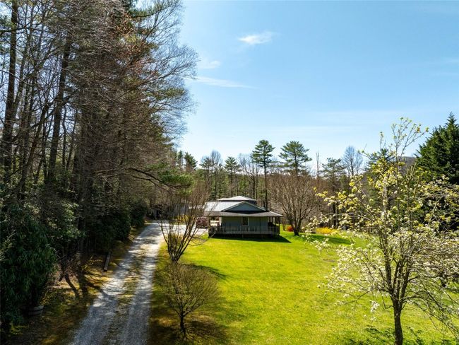 140 Hanging Dog Ln, House other with 5 bedrooms, 5 bathrooms and null parking in Lake Toxaway NC | Image 37