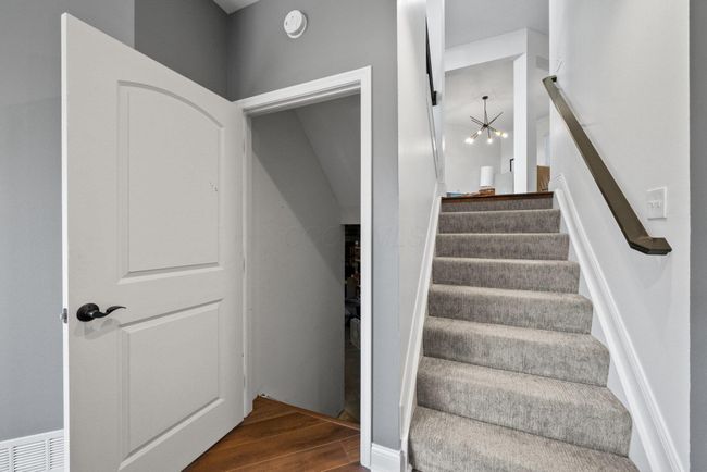 Lower Level | Image 50