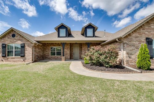 145 Oakridge Drive, Choctaw, OK, 73020 | Card Image