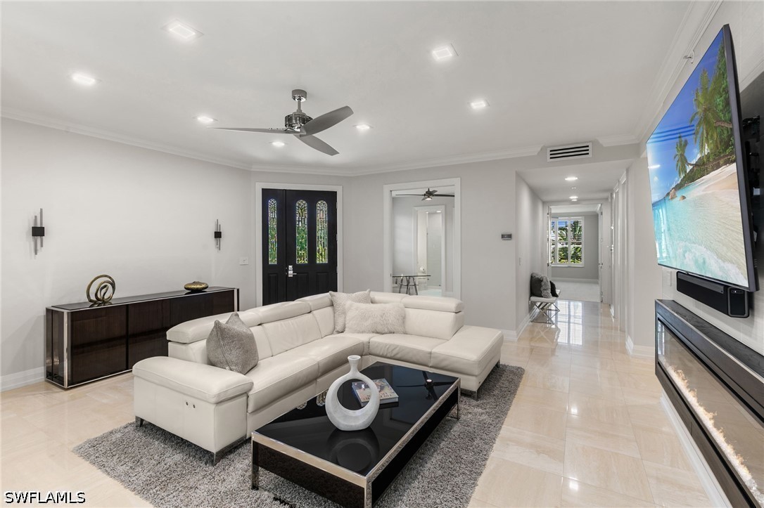 Residential in Naples 3