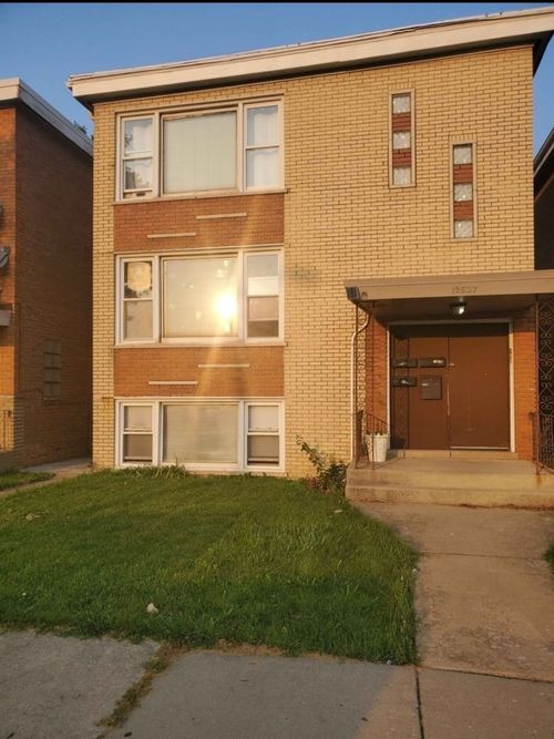 apt-1-12537 S Marshfield Ave, Calumet Park, IL, 60827-5903 | Card Image