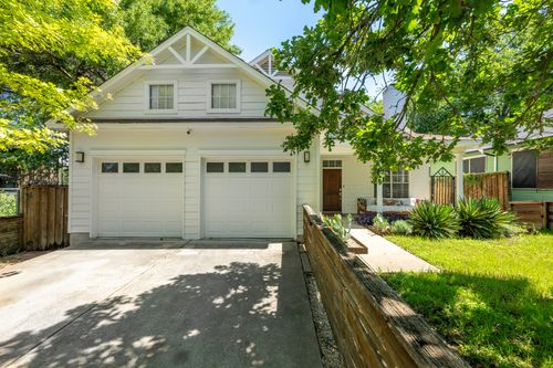 302 Ben Howell Dr, Austin, TX, 78704-5423 | Card Image
