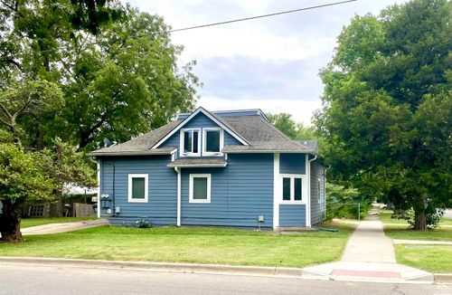 apt-a-1300 New York St, Lawrence, KS, 66044-3505 | Card Image