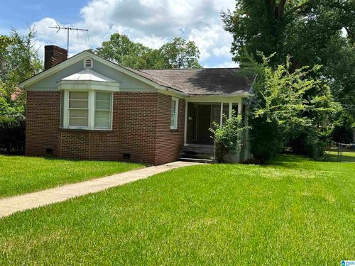 216 Pinewood Ave, BIRMINGHAM, AL, 35228-2718 | Card Image
