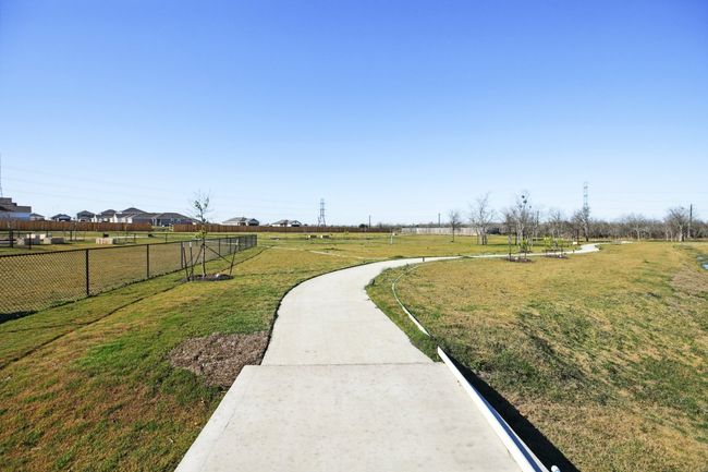 13215 Swift Wind Dr, House other with 4 bedrooms, 2 bathrooms and 2 parking in Buda TX | Image 4