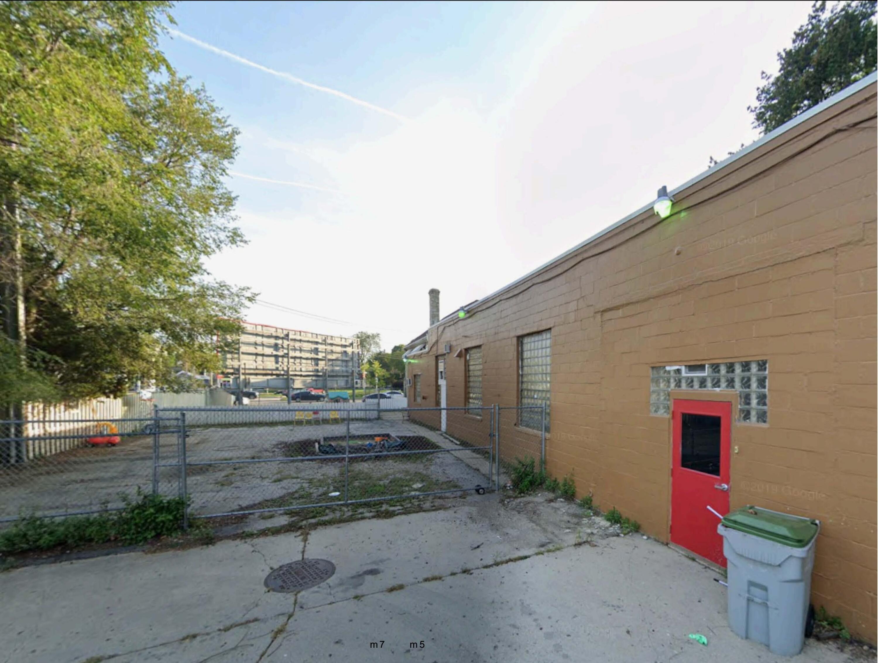 Commercial Sale in Milwaukee 4
