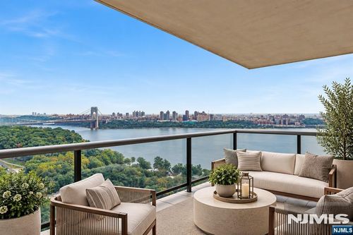 1512 Palisade Ave, Fort Lee, NJ, 07024-5308 | Card Image