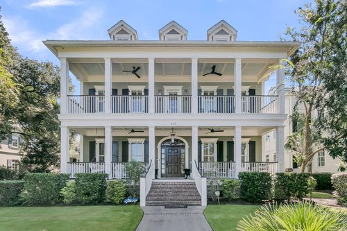 615 Island Park Dr, Daniel Island, SC, 29492-7587 | Card Image