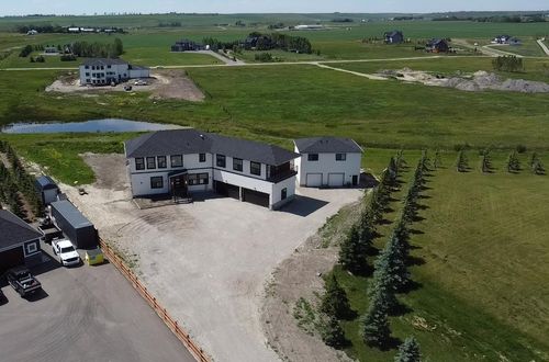 13 Calterra Crt, Rocky View County, AB, T4B3P4 | Card Image