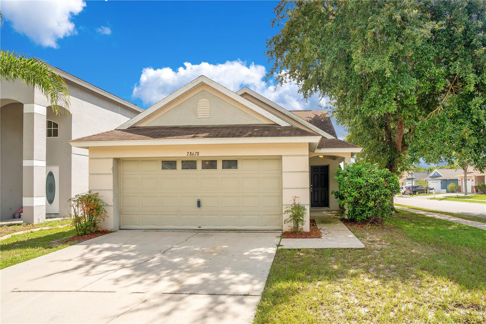 Seashell Ct, Wesley Chapel, FL 33545