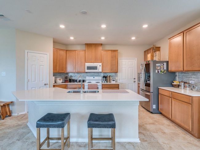 270 Fuchsia St, House other with 3 bedrooms, 3 bathrooms and 6 parking in Kyle TX | Image 9