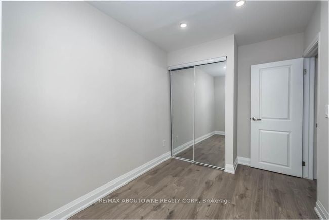 131 West Ave N, House other with 3 bedrooms, 1 bathrooms and 3 parking in Hamilton ON | Image 11