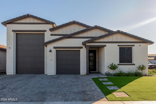 2591 E Hollywood Ike Ave, San Tan Valley, AZ, 85140-0174 | Card Image