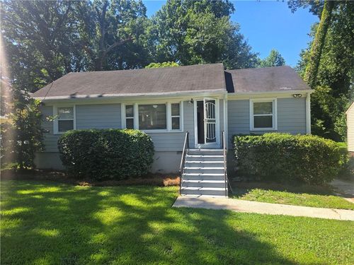 754 Pegg Rd Sw, Atlanta, GA, 30315-6132 | Card Image