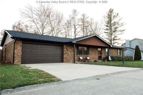 225 Sunset Dr, Hurricane, WV, 25526-9234 | Card Image