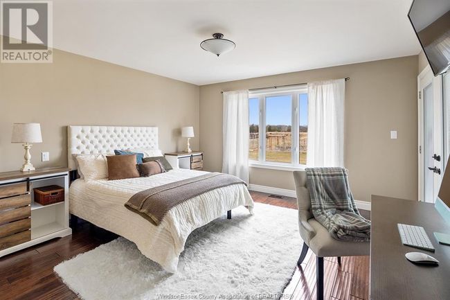 4976 4 Th Concession Rd E, House other with 4 bedrooms, 5 bathrooms and null parking in Harrow ON | Image 19