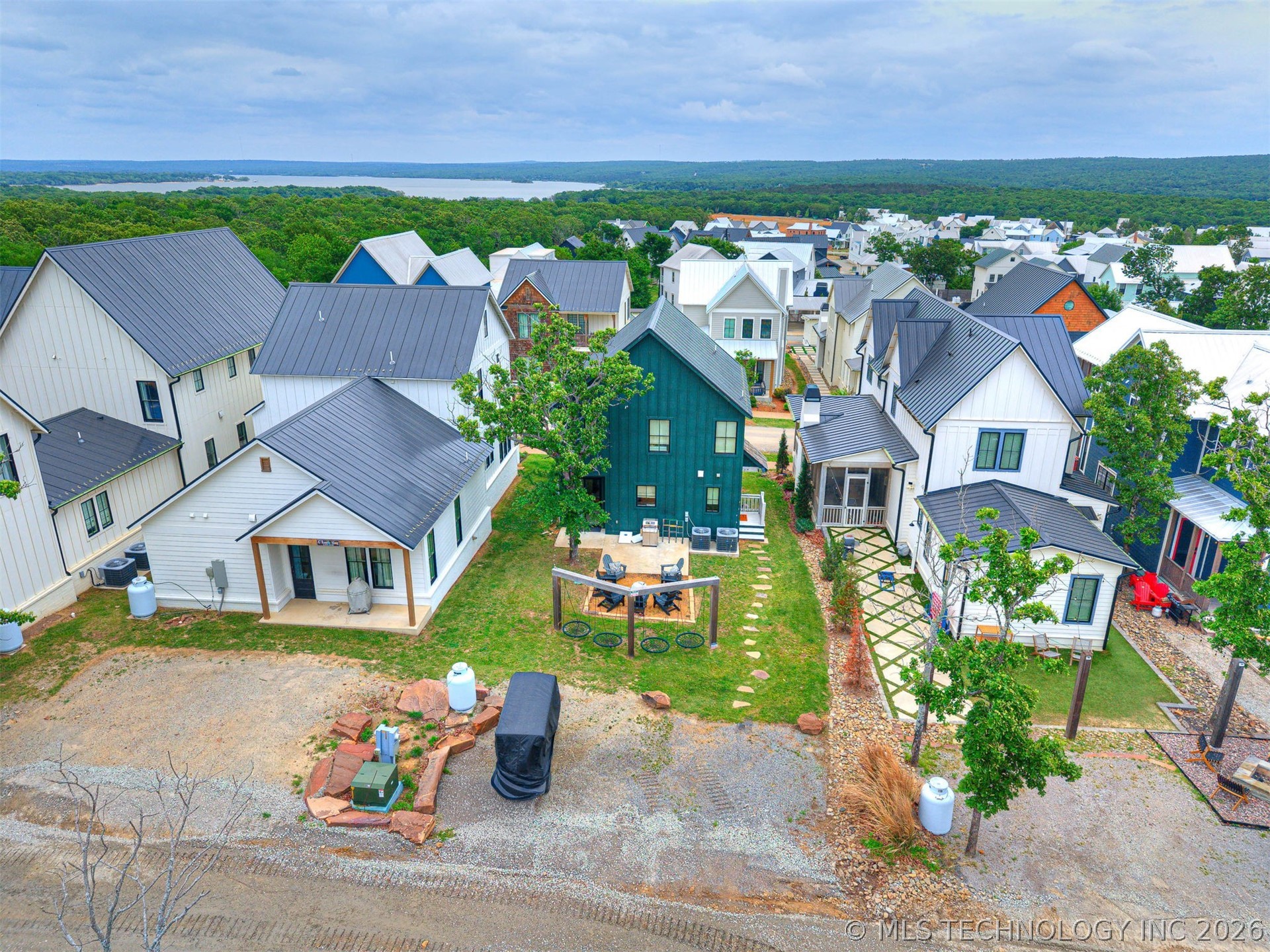 Residential in Carlton Landing 3