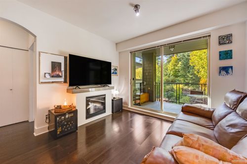 301-7418 Byrnepark Walk, Burnaby, BC, V3N0B3 | Card Image