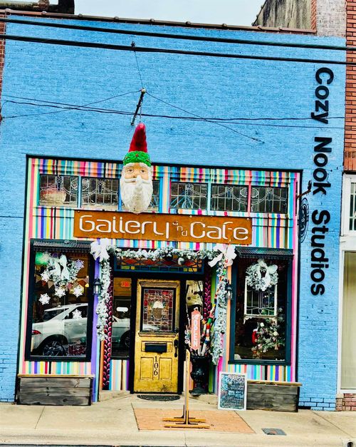 106 N Center St, Lonoke, AR, 72086-2806 | Card Image