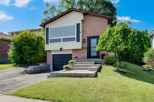 240 Old Quarry Rd, Kingston, ON, K7M7L2 | Card Image