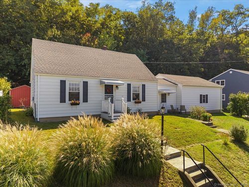 123 Jewett St, Ansonia, CT, 06401-2459 | Card Image