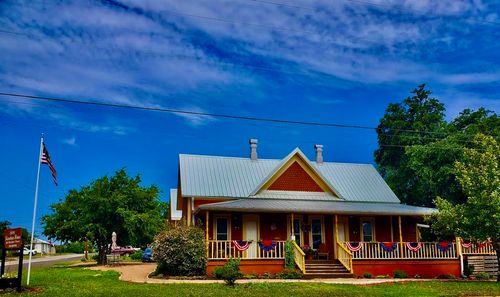 1307 Wright St, Llano, TX, 78643-2635 | Card Image