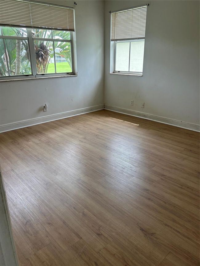 APT-201 - 2823 N Course Dr, Condo with 2 bedrooms, 2 bathrooms and null parking in Pompano Beach FL | Image 22