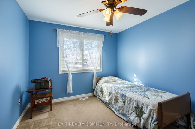 4369 Sixth St, House other with 4 bedrooms, 2 bathrooms and 2 parking in Petrolia ON | Image 18