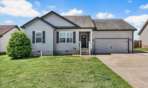 584 Tracy Ln, Clarksville, TN, 37040-6538 | Card Image