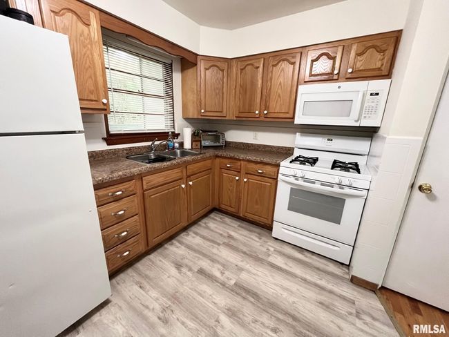 113 S Brook Ln, House other with 3 bedrooms, 1 bathrooms and null parking in Carbondale IL | Image 5