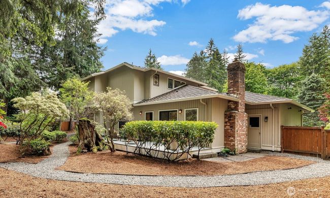 Truly the best the NW has to offer in a wooded setting | Image 33