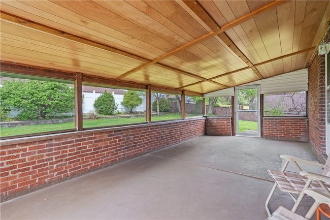 2034 Washington Blvd, House other with 3 bedrooms, 2 bathrooms and 2 parking in Glassport PA | Image 27