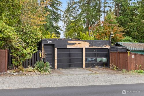 4011 Alameda Ave, University Place, WA, 98466-6431 | Card Image