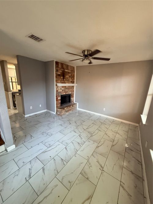 723 Pebble Beach Dr, Garland, TX, 75043-5621 | Card Image