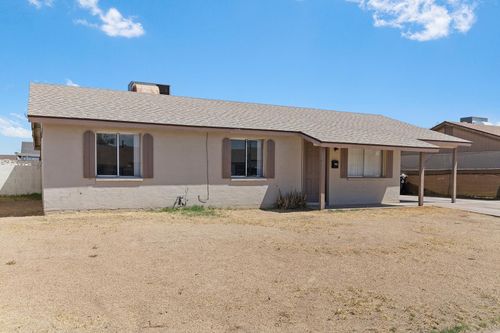 7422 W Turney Ave, Phoenix, AZ, 85033-2546 | Card Image