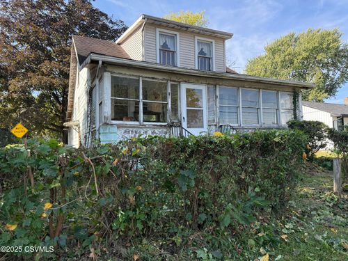 5 Runyan Rd, Selinsgrove, PA, 17870-8386 | Card Image