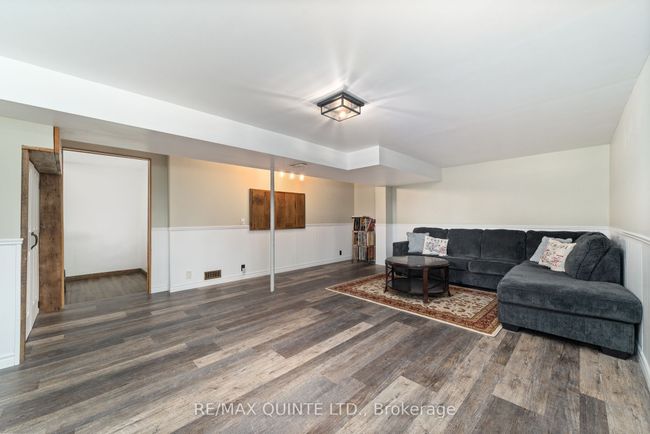 144 Edward St, House other with 2 bedrooms, 1 bathrooms and 4 parking in Stirling ON | Image 34