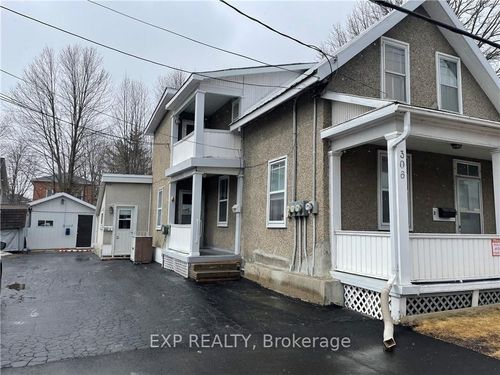 306 Stewart St, Renfrew, ON, K7V1Y1 | Card Image