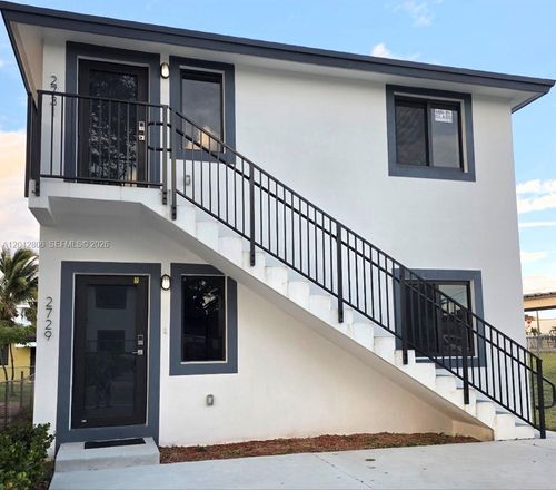 2729-2729 Nw 44th St, Miami, FL, 33142-4553 | Card Image
