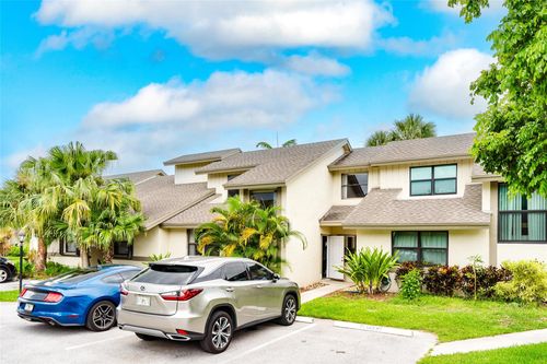 9313 Ketay Cir, Boca Raton, FL, 33428-1515 | Card Image