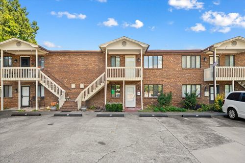 303 Crystal Pl, Dalton, GA, 30720-3198 | Card Image